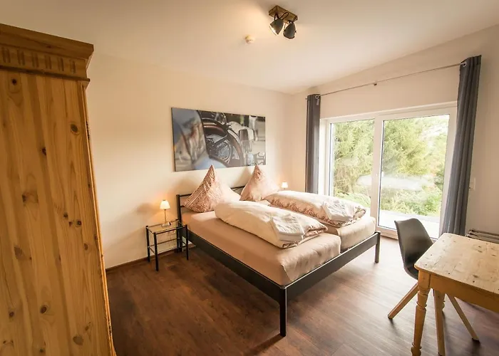 Nuerburgring Aparts דירה *